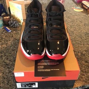 Air Jordan retro 11 “Bred” / “playoff”